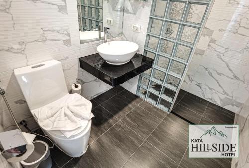 Un baño de Kata Hillside Hotel