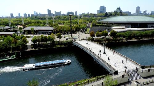 Vue sur la rivière ou le fleuve situé(e) à proximité de l'hôtel