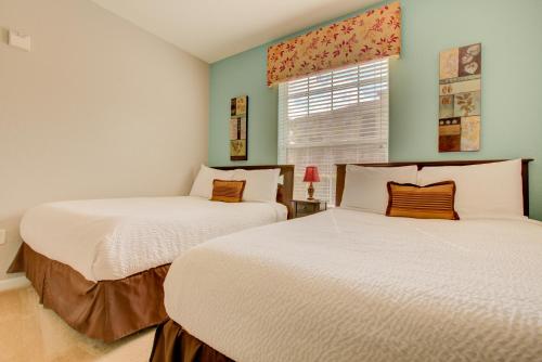 Gorgeous 1st-Floor, End Unit Condo w LAKEVIEW photo 23