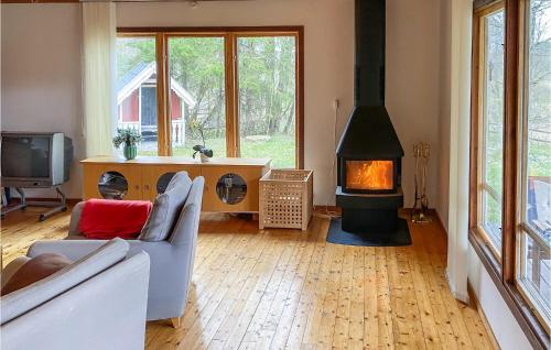 Posezení v ubytování 3 Bedroom Beautiful Home In Svenljunga