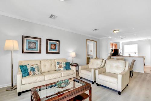 NEWLY RENOVATED Townhome, Near Universal & I-Drive photo 13
