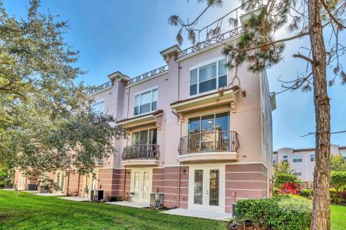 NEWLY RENOVATED Townhome, Near Universal & I-Drive photo 27