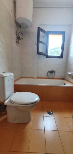 Et badeværelse på Sunrise View Home