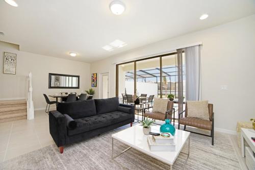 Townhome Splash Pool BBQ FREE Water Park photo 11