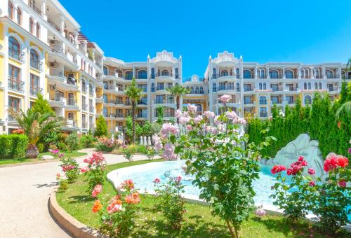 Бассейн в Harmony Suites - Monte Carlo или поблизости