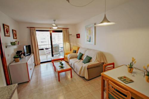 Marta - stunning sea view apartment in Calpe