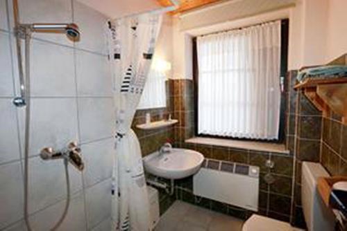 Koupelna v ubytování 50021 Huus ol Diek