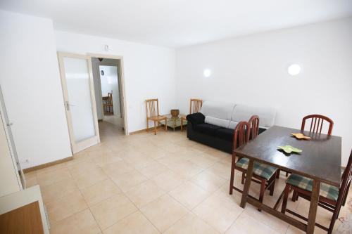 COSTA DAURADA APARTAMENTS - Tauro