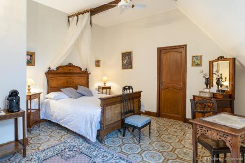 Легло или легла в стая в Le vieux château de Hommes
