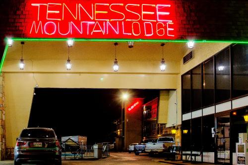 Gallery image of Tennessee Mountain Lodge, Riverside By OYO in Pigeon Forge