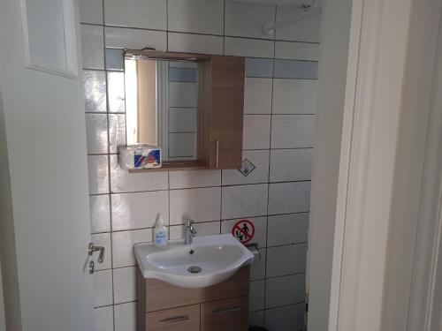 Apartment on the beach near airport