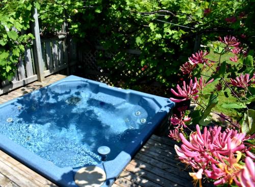 Seascape Coastal Retreat - ADULTS ONLY - HOT TUBS