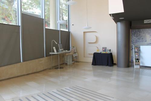 B Hotel photo 47
