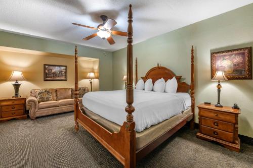 En eller flere senge i et værelse på Best Western Gateway Grand