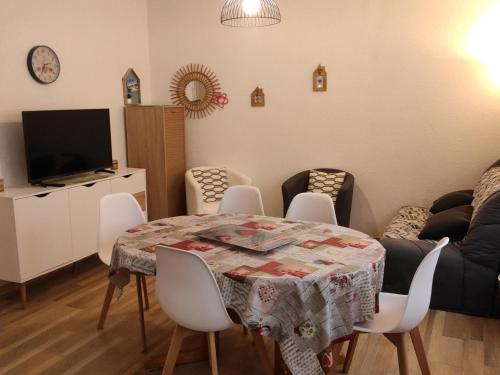 Appartement La Bourboule, 3 pièces, 4 personnes - FR-1-667-18