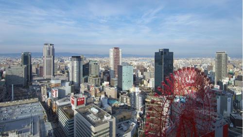 Vue générale sur Osaka ou vue de la ville depuis l'hôtel
