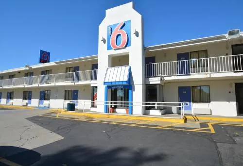 Motel 6-Chicopee, MA - Springfield in Springfield