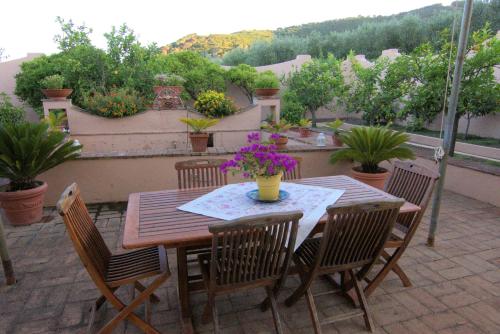 Gallery image of Residenza La Limonaia in Portoferraio