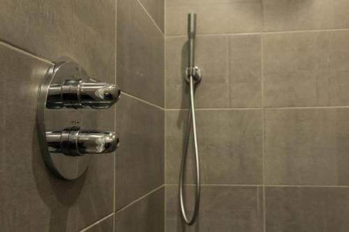 Ένα μπάνιο στο Boszicht 3 appartement in Oostkapelle