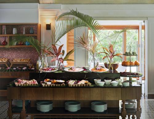 Jídlo v rezortu nebo okolí