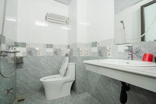 Koupelna v ubytování HOẰNG MINH HOTEL