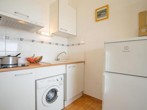 Apartment Les Saladelles-5 by Interhome