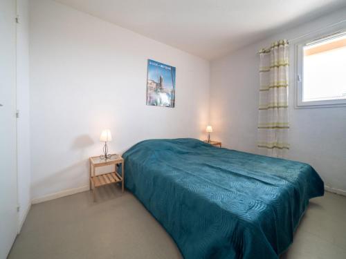 Apartment Les Flots Bleus by Interhome