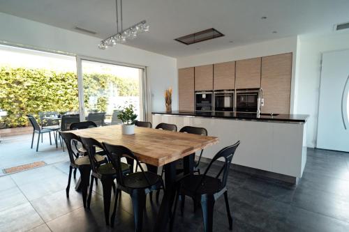 VILLA EYRAC - Contemporain et familial au port d'Arcachon