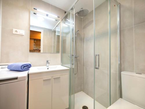 Apartment Aguamarina-1 by Interhome