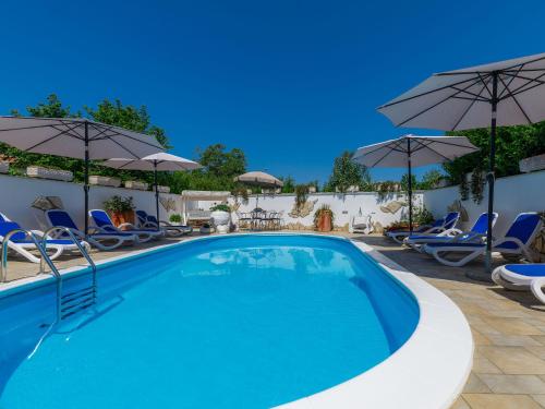 Apartment Tiziana-3 by Interhome