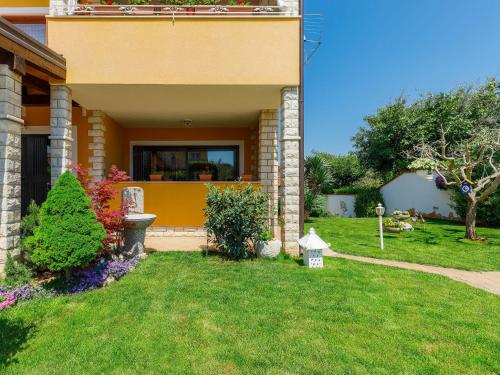 Apartment Tiziana-3 by Interhome