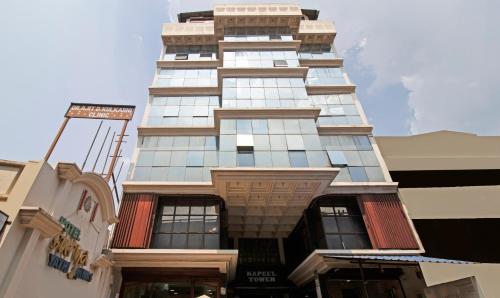 El edificio en el que está el hotel