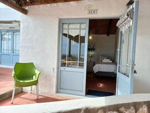 Postel nebo postele na pokoji v ubytování Abalone Guesthouse