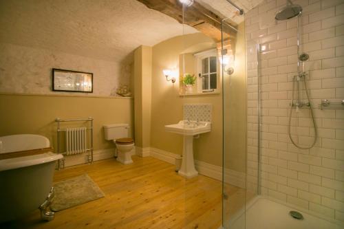 Kylpyhuone majoituspaikassa Glyn Y Coed, Mumbles
