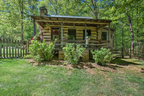 Κήπος έξω από το Numerous On-Site Trails Earlysville Wooded Cabin