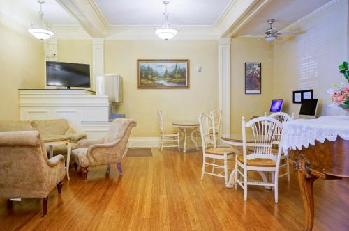 Grant Hotel Image