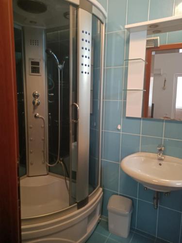Blue Seagull - Seafront Holiday Home