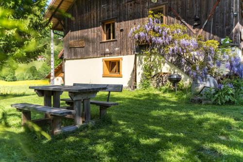 Jardín al aire libre en Chalet d'en Ô