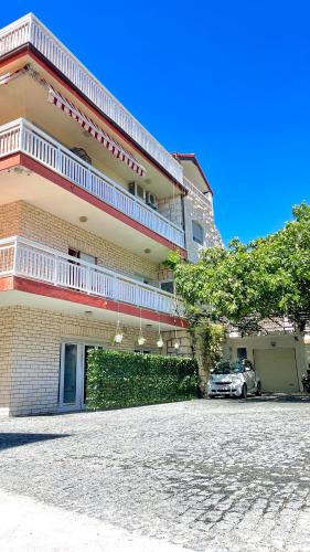 Budova, kde se apartmán nachází