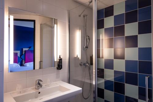 Koupelna v ubytování ibis styles Albi Centre Le Theatro