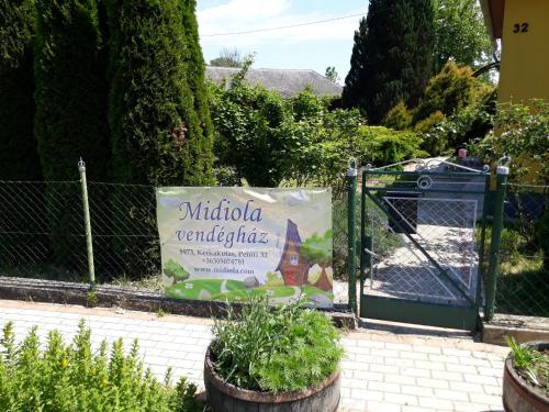 Midiola Vendégház – Photos 3