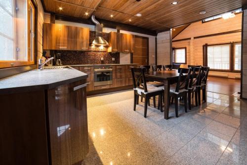 Dapur atau dapur kecil di Levi Holidays