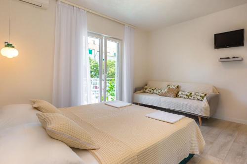 Tatijana Holiday Apartments