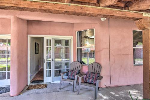 Galería fotográfica de Single-Story Eloy Apartment with Patio Space! en Eloy