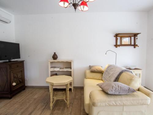 Photo de la galerie de l'établissement Gîte climatisé avec piscine, internet et parking, près de Sarlat - FR-1-616-260, à Sainte-Mondane