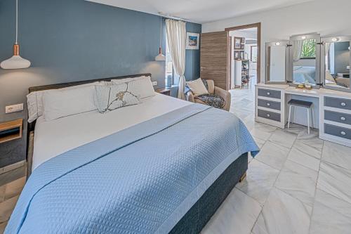 Postel nebo postele na pokoji v ubytování Villa Colina - Luxury private Villa Costa del Sol