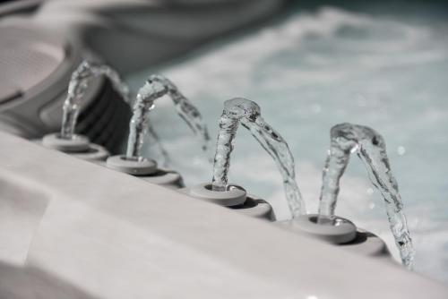 Φωτογραφία από το άλμπουμ του Loro House & Jacuzzi σε Posedarje