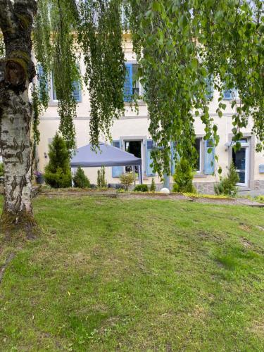 Jardín al aire libre en Le Domaine De Pairis