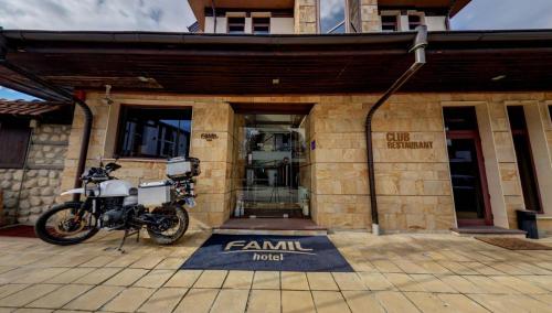 Gallery image of Hotel FAMIL - adults only in Bansko