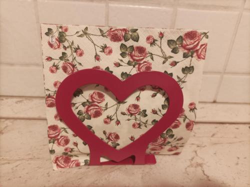 a valentines card with a red heart on it at CAPPUCCINO CENTRUM Apartman in Kaposvár